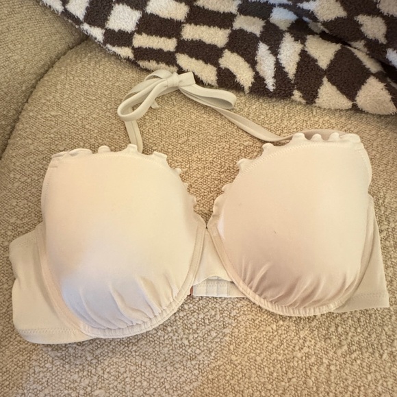 NWOT Target Shade and Shore swim- Cream Scalloped Lace Bra 40D - Picture 3 of 8